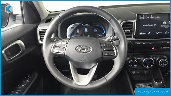 HYUNDAI VENUE 1.6 SMART