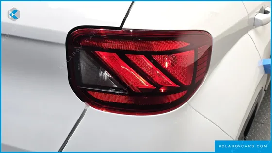 HYUNDAI VENUE 1.6 SMART
