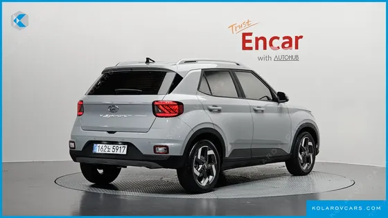 HYUNDAI VENUE 1,6 PREMIUM
