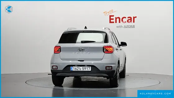HYUNDAI VENUE 1,6 PREMIUM