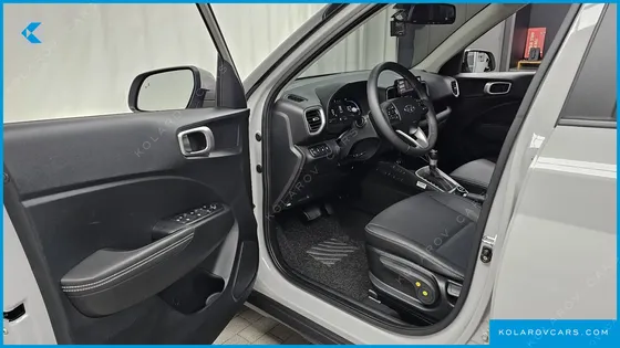HYUNDAI VENUE 1,6 PREMIUM