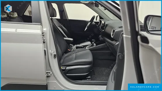 HYUNDAI VENUE 1,6 PREMIUM