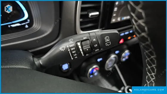 HYUNDAI VENUE 1,6 PREMIUM