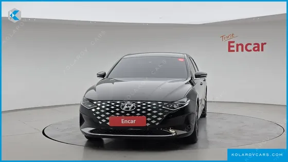 HYUNDAI GRANDEUR PREMIUM