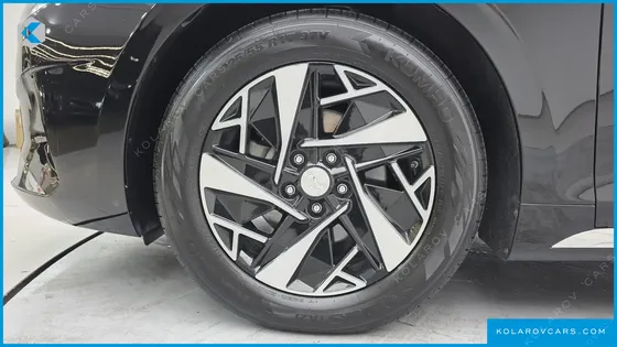 HYUNDAI GRANDEUR PREMIUM