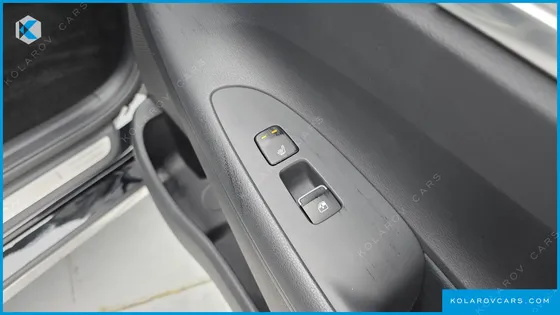 HYUNDAI GRANDEUR PREMIUM