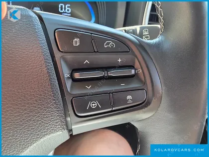 HYUNDAI VENUE 1,6 PREMIUM