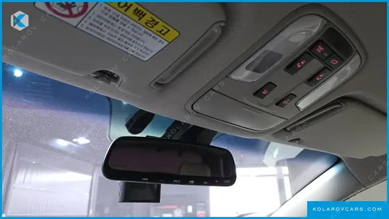 KIA CARNIVAL 7-SEATER LIMOUSINE