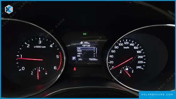 KIA CARNIVAL 9-SEATER NOBLESSE SPECIAL