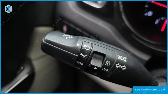 KIA CARNIVAL 9-SEATER NOBLESSE SPECIAL