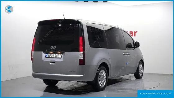 HYUNDAI STARIA CARGO 5-SEATER