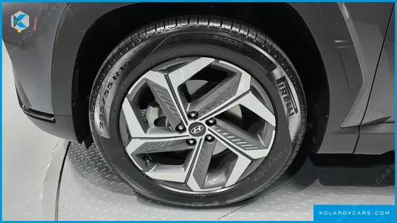 HYUNDAI TUCSON GASOLINE 1.6 TURBO 2WD