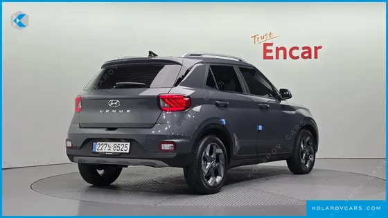 HYUNDAI VENUE 1,6 PREMIUM