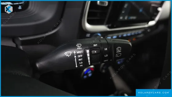 HYUNDAI VENUE 1,6 PREMIUM