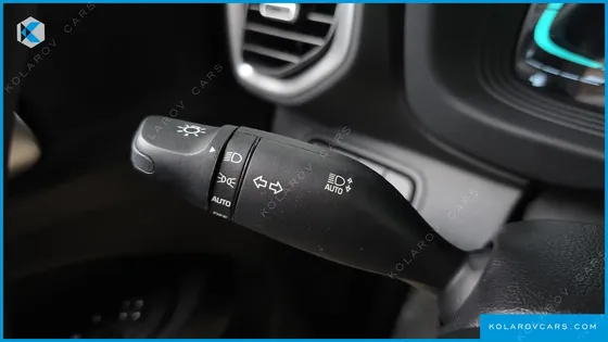 HYUNDAI VENUE 1,6 PREMIUM