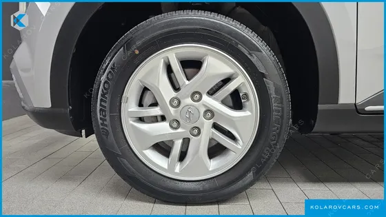 HYUNDAI VENUE 1,6 PREMIUM