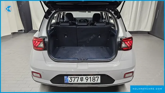HYUNDAI VENUE 1,6 PREMIUM