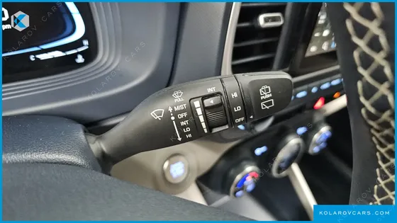 HYUNDAI VENUE 1,6 PREMIUM