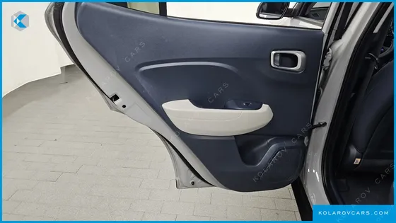 HYUNDAI VENUE 1,6 PREMIUM