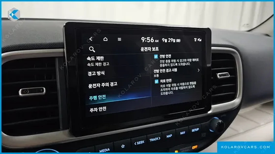 HYUNDAI VENUE 1,6 PREMIUM