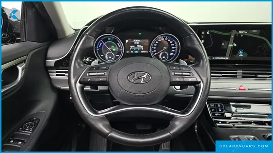 HYUNDAI GRANDEUR PREMIUM CHOICE
