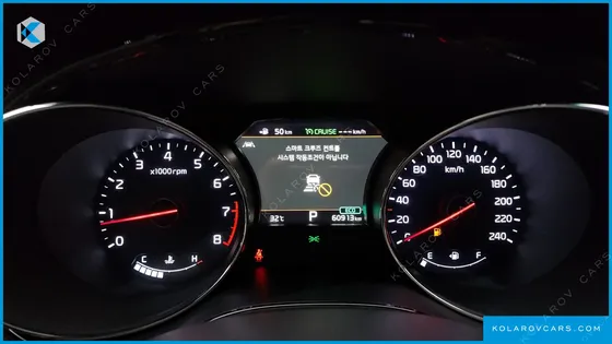 KIA CARNIVAL GASOLINE 7-SEATER HI-LIMOUSINE