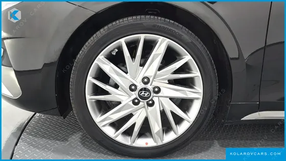 HYUNDAI GRANDEUR CALLIGRAPHY