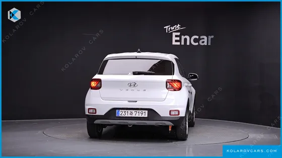 HYUNDAI VENUE 1,6 PREMIUM