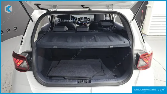 HYUNDAI VENUE 1,6 PREMIUM