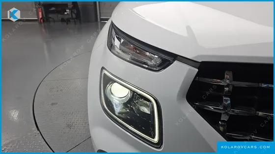HYUNDAI VENUE 1,6 PREMIUM
