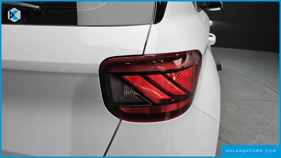 HYUNDAI VENUE 1,6 PREMIUM