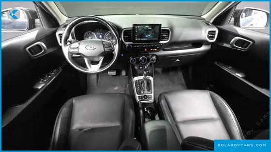 HYUNDAI VENUE 1.6 MODERN