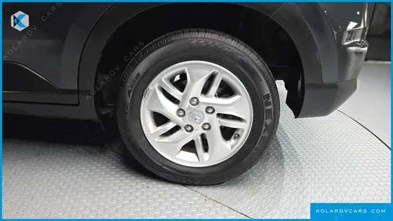 HYUNDAI VENUE 1.6 MODERN