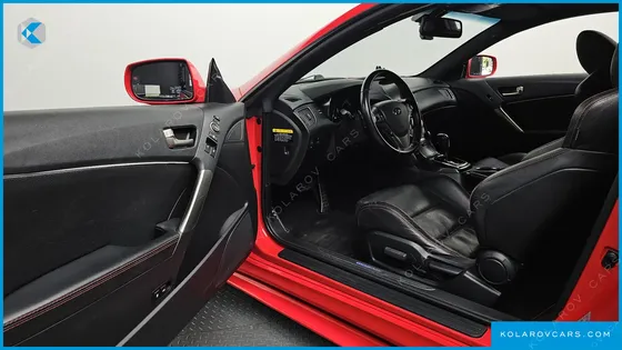 HYUNDAI GENESIS 200 TURBO S