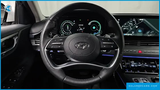 HYUNDAI GRANDEUR LE BLANC