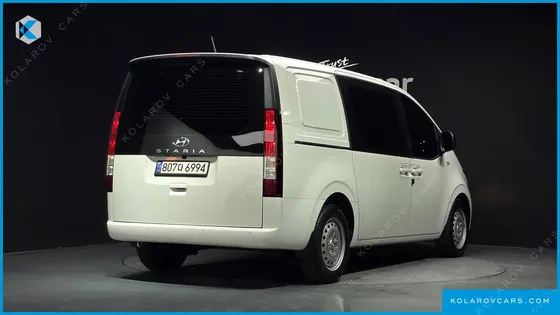 HYUNDAI STARIA CARGO 5-SEATER