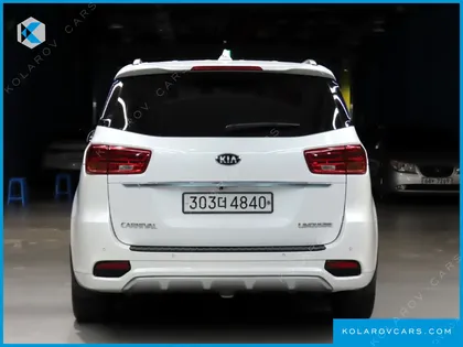 KIA CARNIVAL GASOLINE 7-SEATER LIMOUSINE