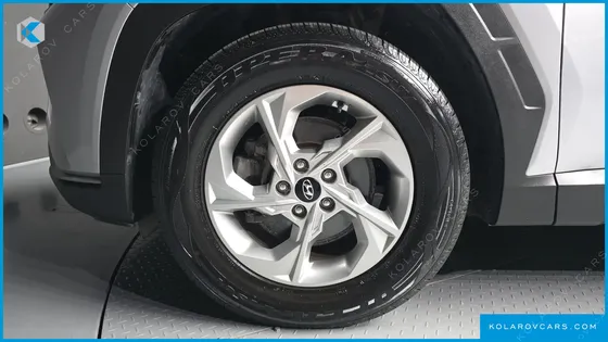 HYUNDAI TUCSON DIESEL 2.0 2WD