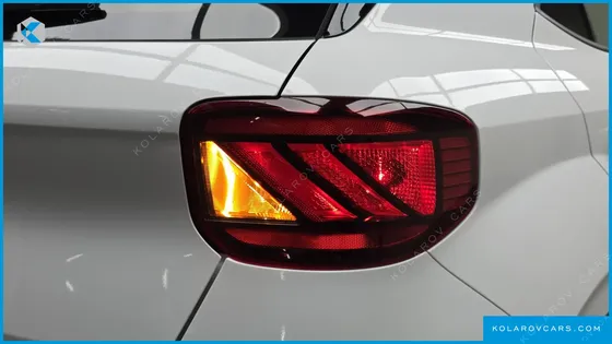 HYUNDAI VENUE 1,6 PREMIUM