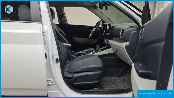 HYUNDAI VENUE 1,6 PREMIUM