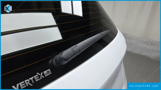HYUNDAI VENUE 1,6 PREMIUM