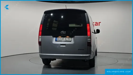 HYUNDAI STARIA CARGO 3-SEATER