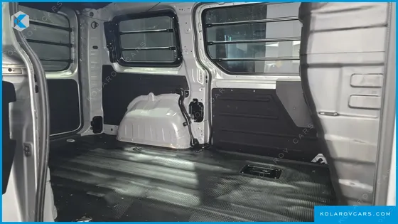 HYUNDAI STARIA CARGO 3-SEATER