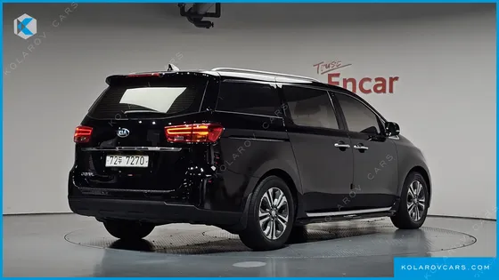 KIA CARNIVAL 11-SEATER PRESTIGE