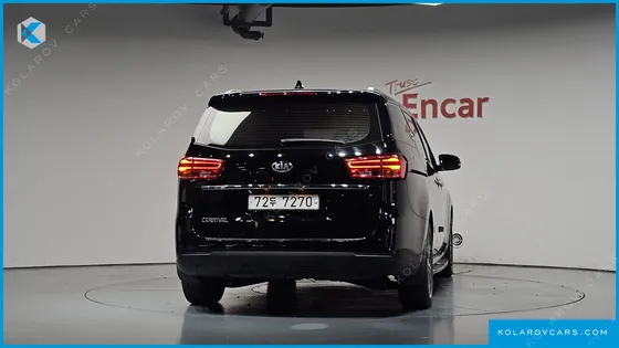 KIA CARNIVAL 11-SEATER PRESTIGE
