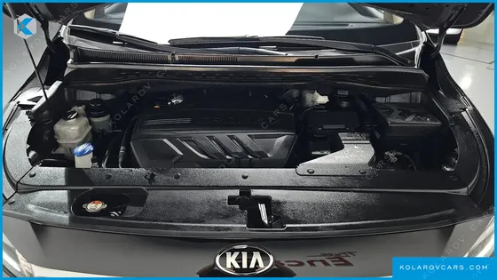 KIA CARNIVAL 11-SEATER PRESTIGE