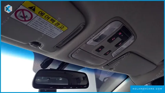 KIA CARNIVAL GASOLINE 11-SEATER PRESTIGE