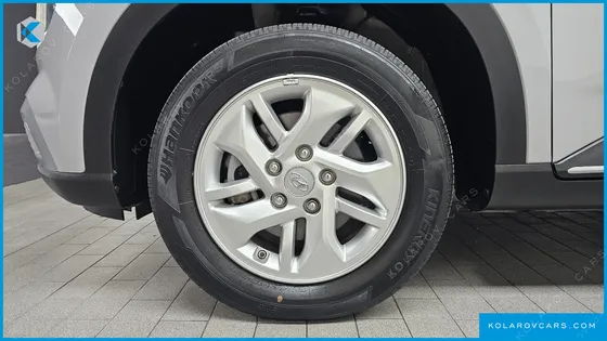 HYUNDAI VENUE 1,6 PREMIUM