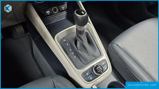 HYUNDAI VENUE 1,6 PREMIUM