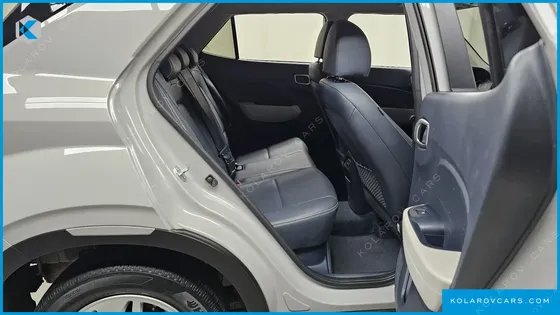 HYUNDAI VENUE 1,6 PREMIUM